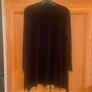 by Chico's Black Rayon Blend mock t-neck top
Size 0=small